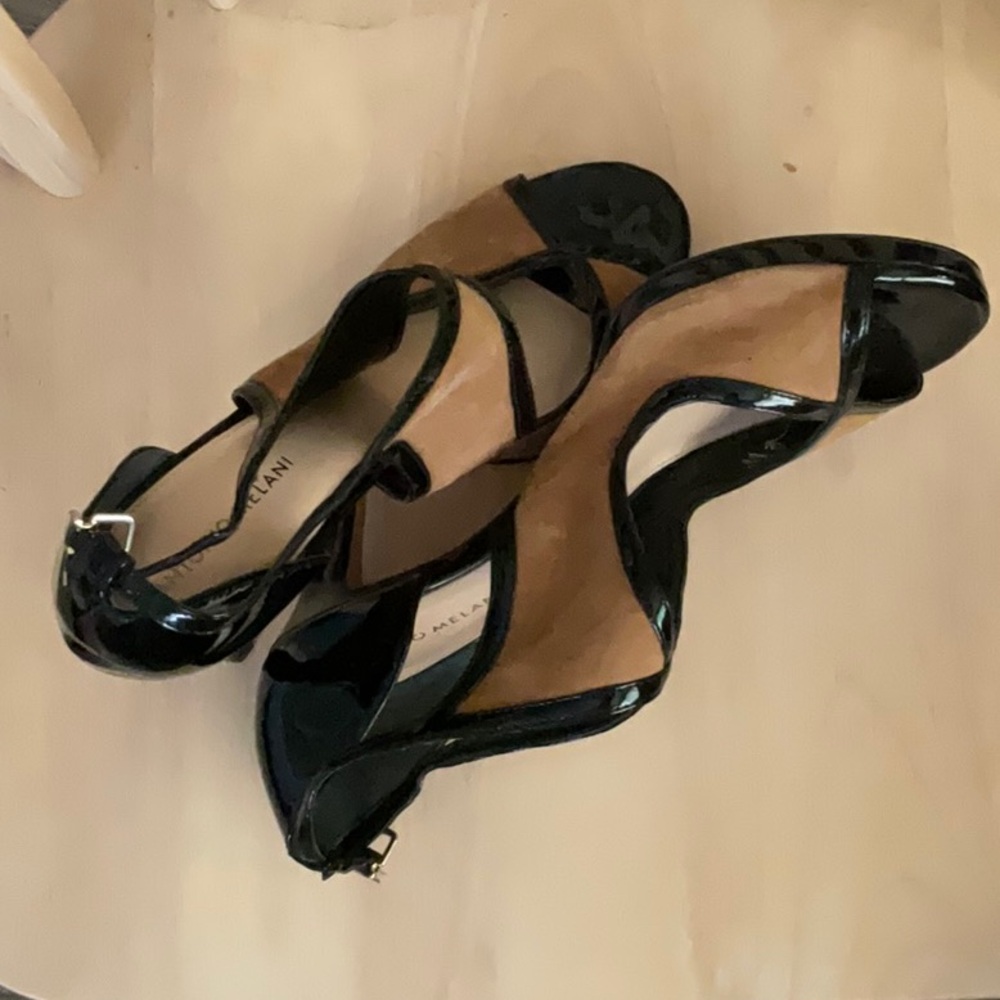Elegant Black and Tan Women's Heels
